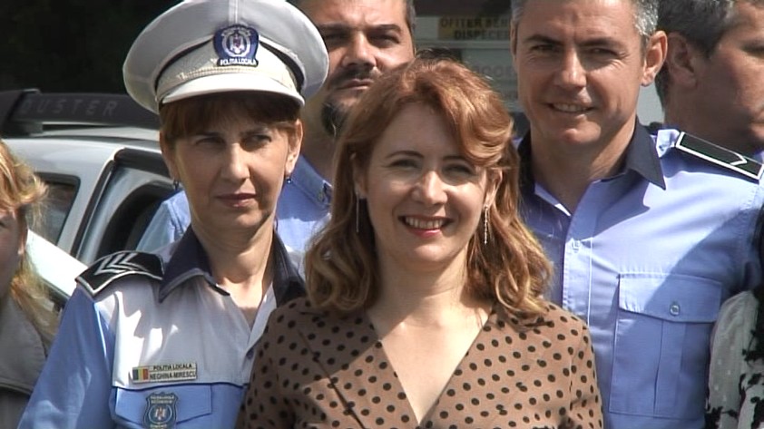I am sick Distract frost Singura femeie șefă a polițiștilor locali e la Râmnicu Vâlcea! - Eveniment  Valcean